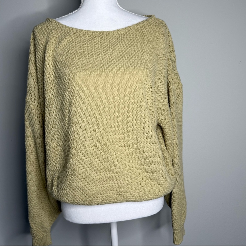 PrettyLittleThing Knit Sweater – Size S